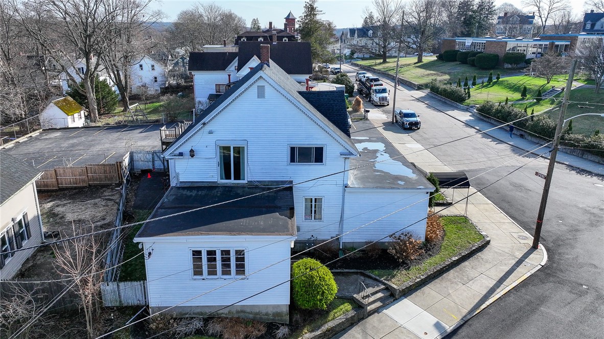 185 Spring Street Woonsocket, RI 02895 - Photo 4 of 42