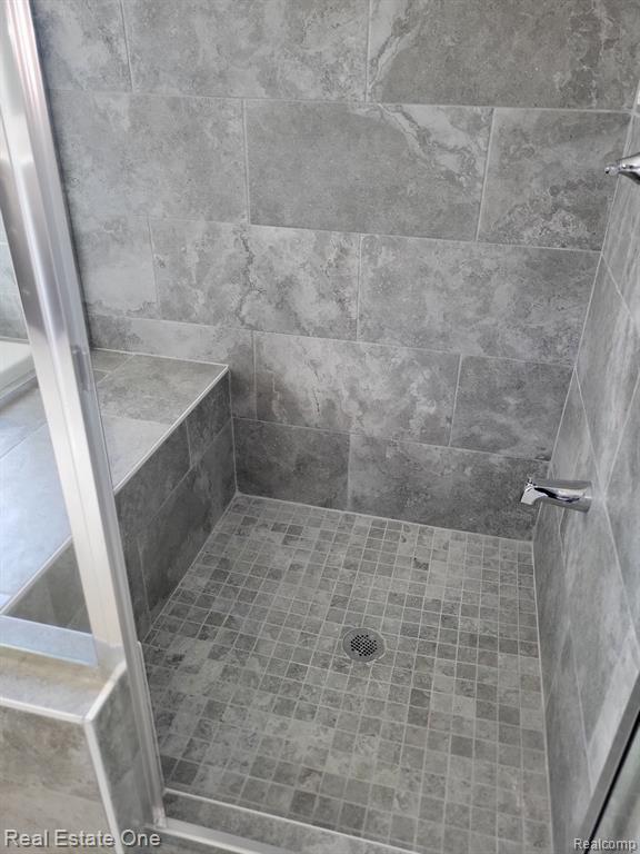 611 Vanderpool Avenue Troy, MI 48083 - Photo 20 of 26 Gallery Image 20