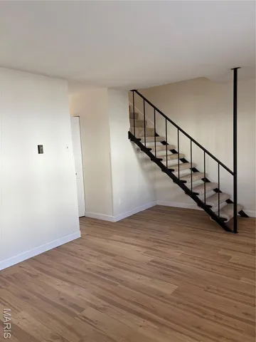 $85,900 | 8787 Sieloff Drive, Hazelwood, MO 63042