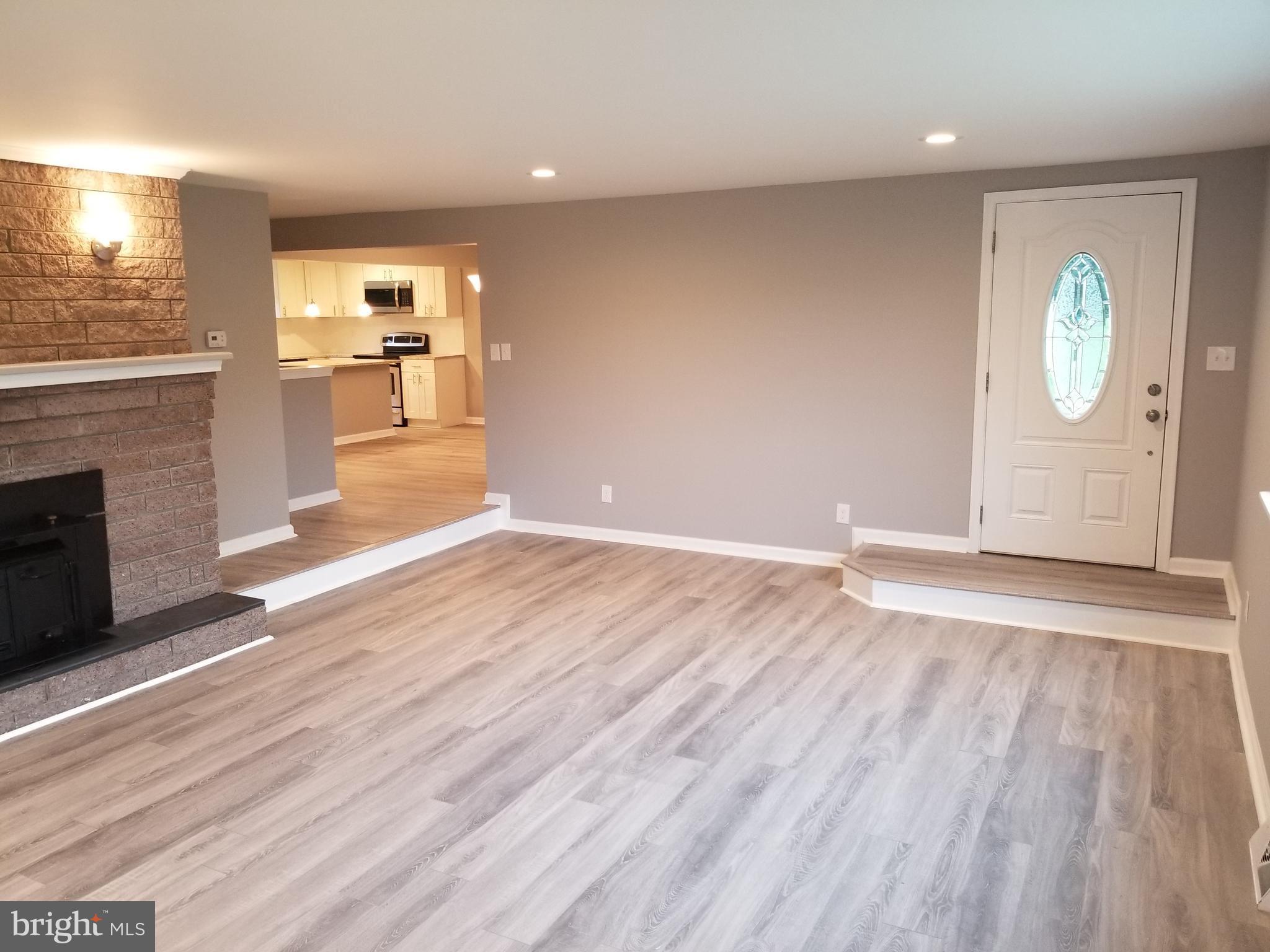 202 Asbury Road Churchville, MD 21028 - Photo 13 of 29 Living Room
