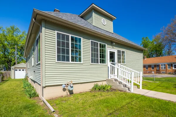 $189,900 | 204 Edward Street, Michigan City, IN 46360
