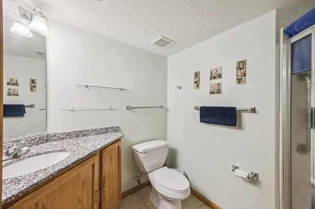 $279,900 | 6600 Lyndale Avenue South, Unit 700, Richfield, MN 55423