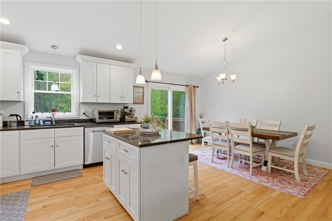 7 Pine Orchard Road Glocester, RI 02814 - Photo 15 of 39