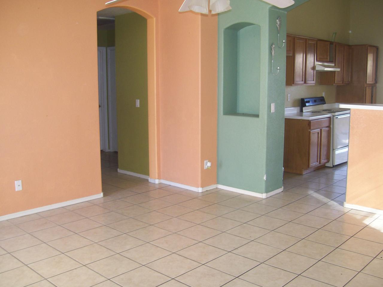 8710 West Granada Road Phoenix, AZ 85037 - Photo 3 of 5 3