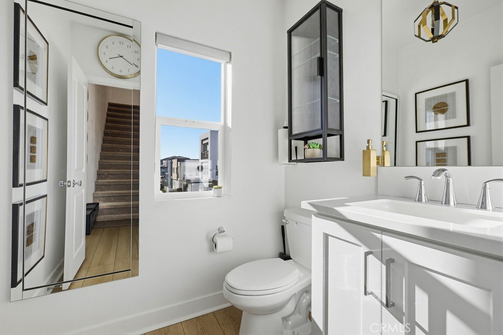 104 Restore Irvine, CA 92618 - Photo 16 of 35 1/2 Bathroom