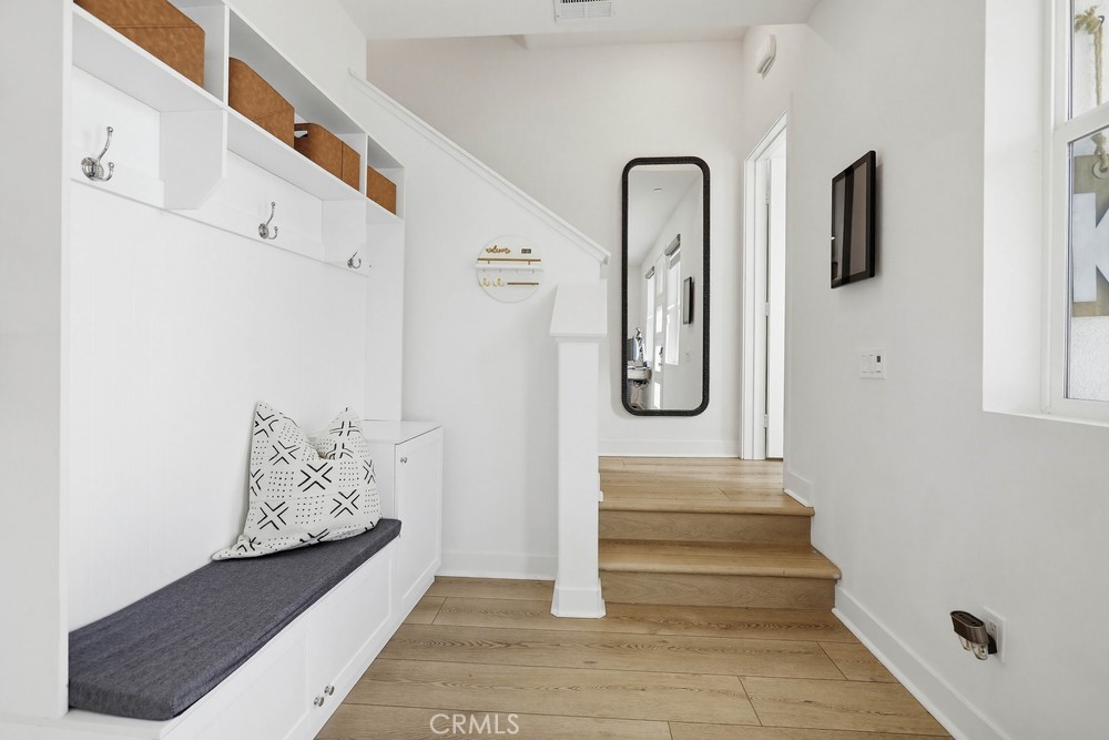 104 Restore Irvine, CA 92618 - Photo 6 of 35 Thoughtfully designed entry space