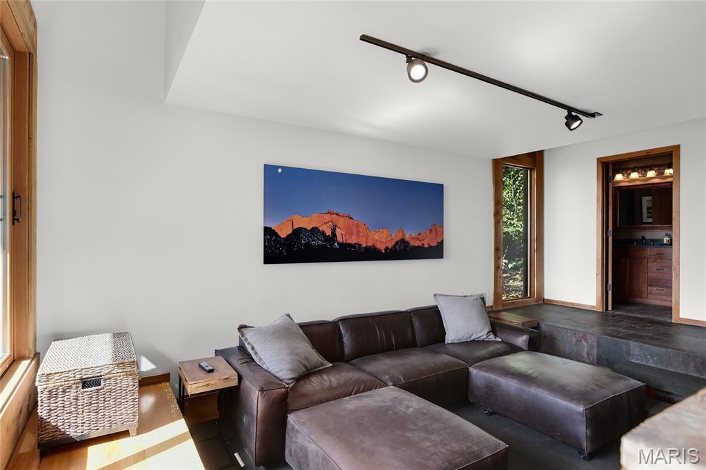 1602 Wolf Trail Road Wildwood, MO 63021 - Photo 16 of 76