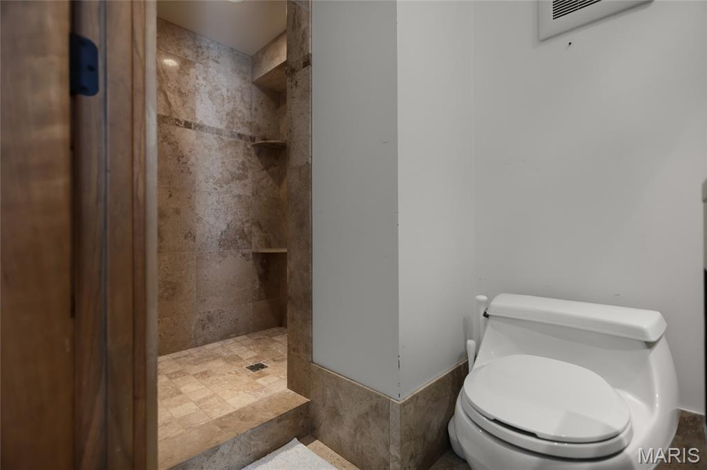 1602 Wolf Trail Road Wildwood, MO 63021 - Photo 31 of 76