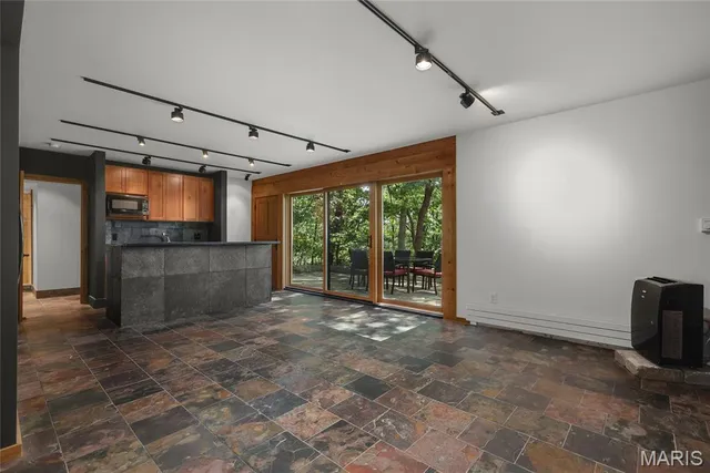 $1,650,000 | 1602 Wolf Trail Road, Wildwood, MO 63021