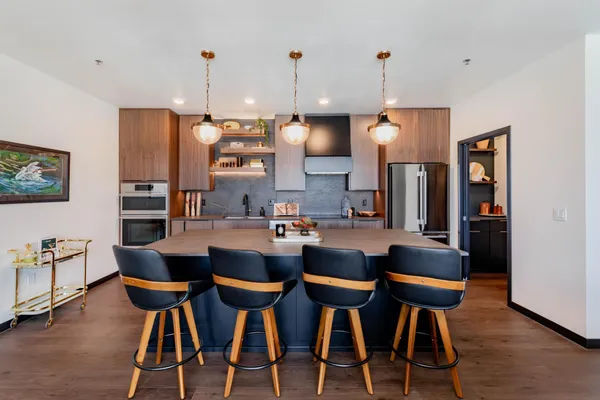 $949,900 | 300 Main Avenue, Unit 703, Fargo, ND 58103