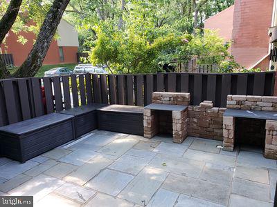 1329 Northgate Square Reston, VA 20190 - Photo 5 of 36 Front Patio