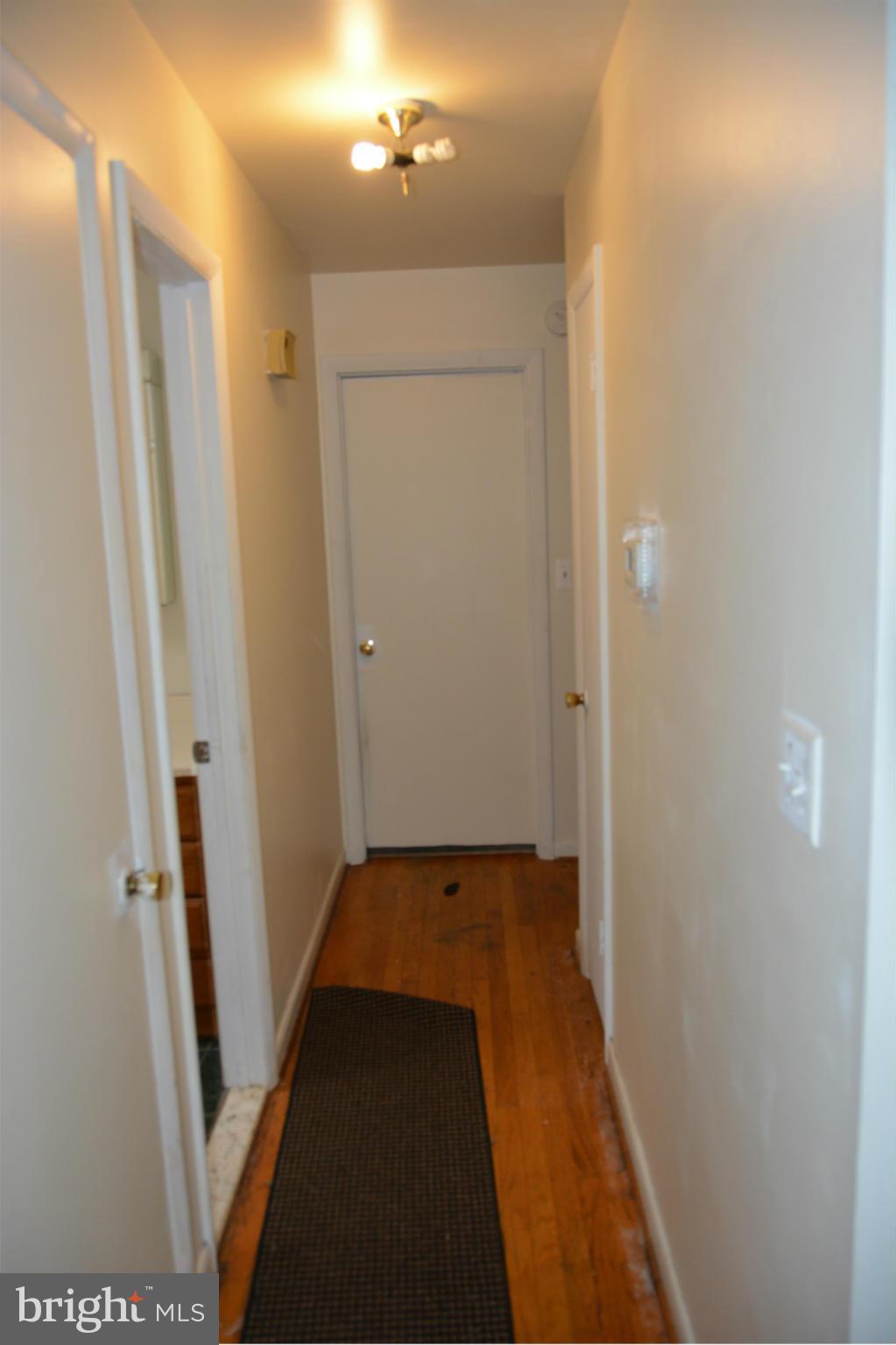 12612 Deoudes Road Boyds, MD 20841 - Photo 7 of 11 Interior (General)