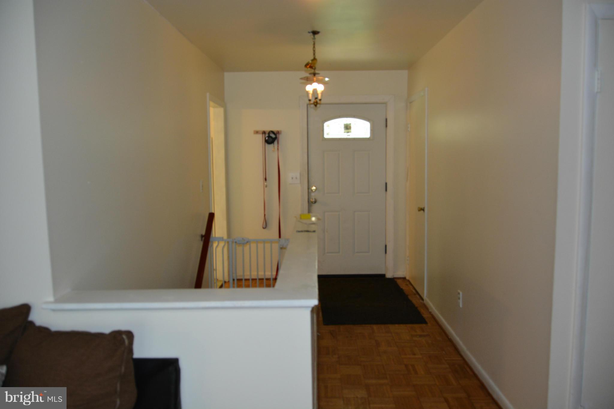 12612 Deoudes Road Boyds, MD 20841 - Photo 9 of 11 Interior (General)