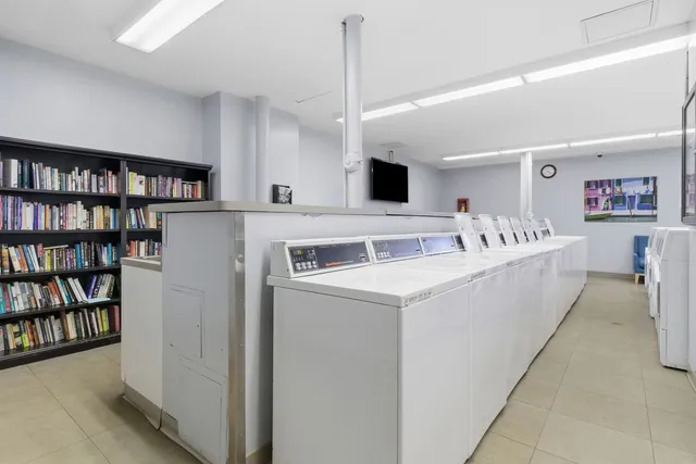 $395,000 | 1030 North State Street, Unit 35K, Chicago, IL 60610