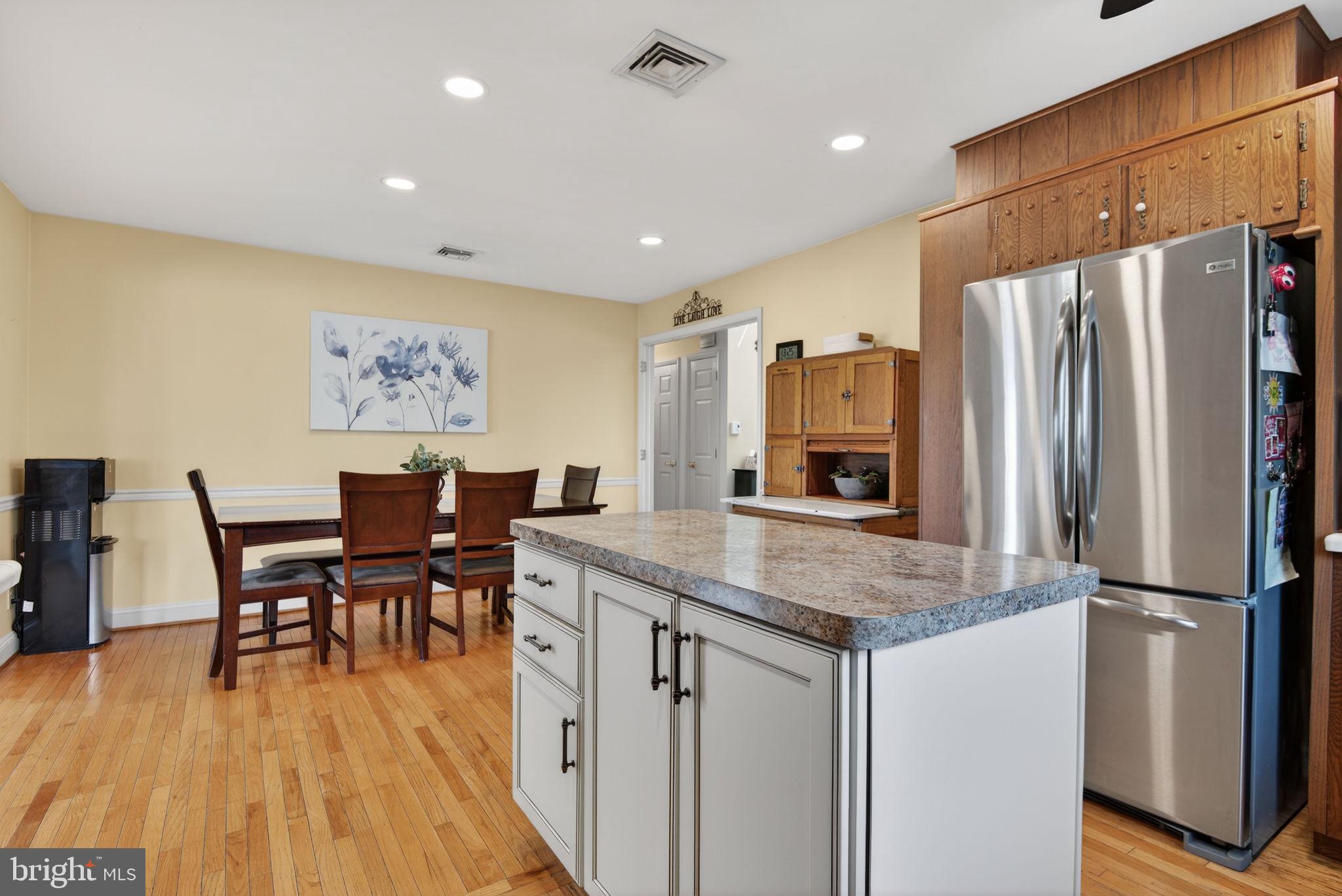 579 Hi View Drive Lititz, PA 17543 - Photo 12 of 55 Kitchen highlighted w/functional island