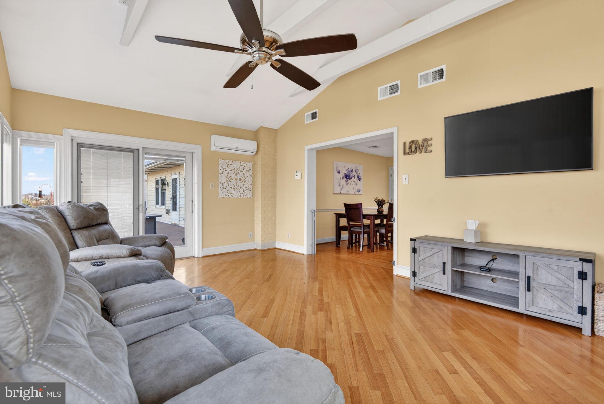 579 Hi View Drive Lititz, PA 17543 - Photo 17 of 55 Entertain w/ease onto the deck thru the slider