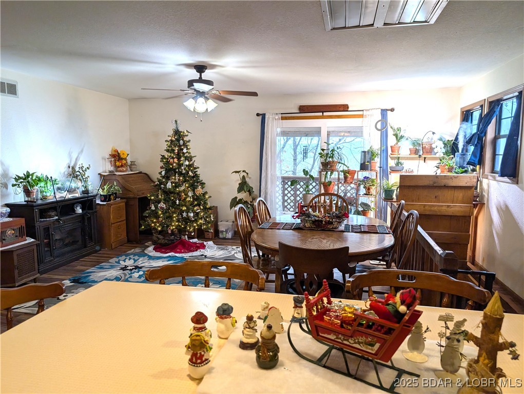 722 Riley Ridge Road Linn Creek, MO 65052 - Photo 18 of 51