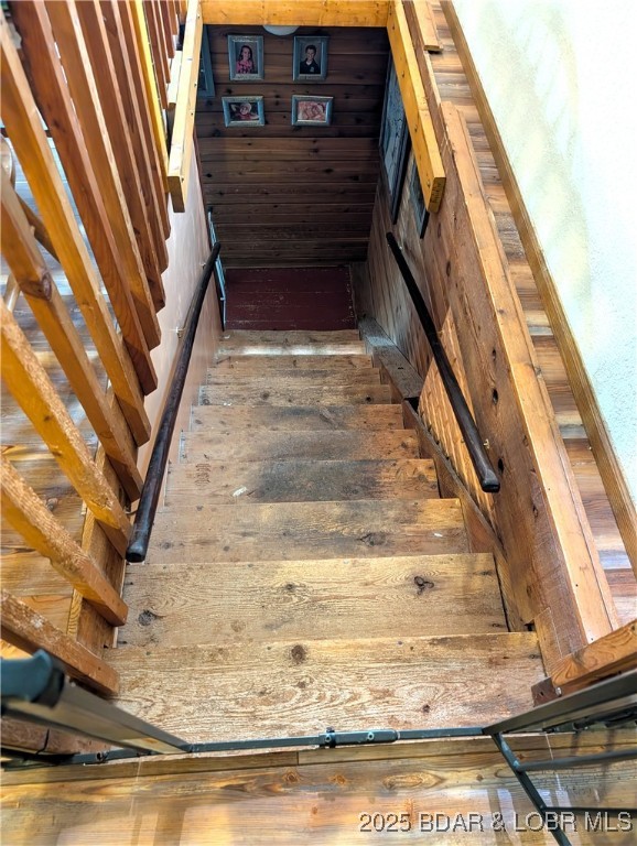 722 Riley Ridge Road Linn Creek, MO 65052 - Photo 20 of 51