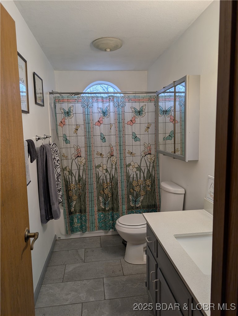 722 Riley Ridge Road Linn Creek, MO 65052 - Photo 24 of 52 Bath on main floor- very attractive and functional
