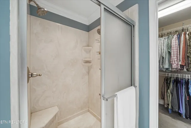 $875,000 | 713 Fox Dale Lane, Knoxville, TN 37934