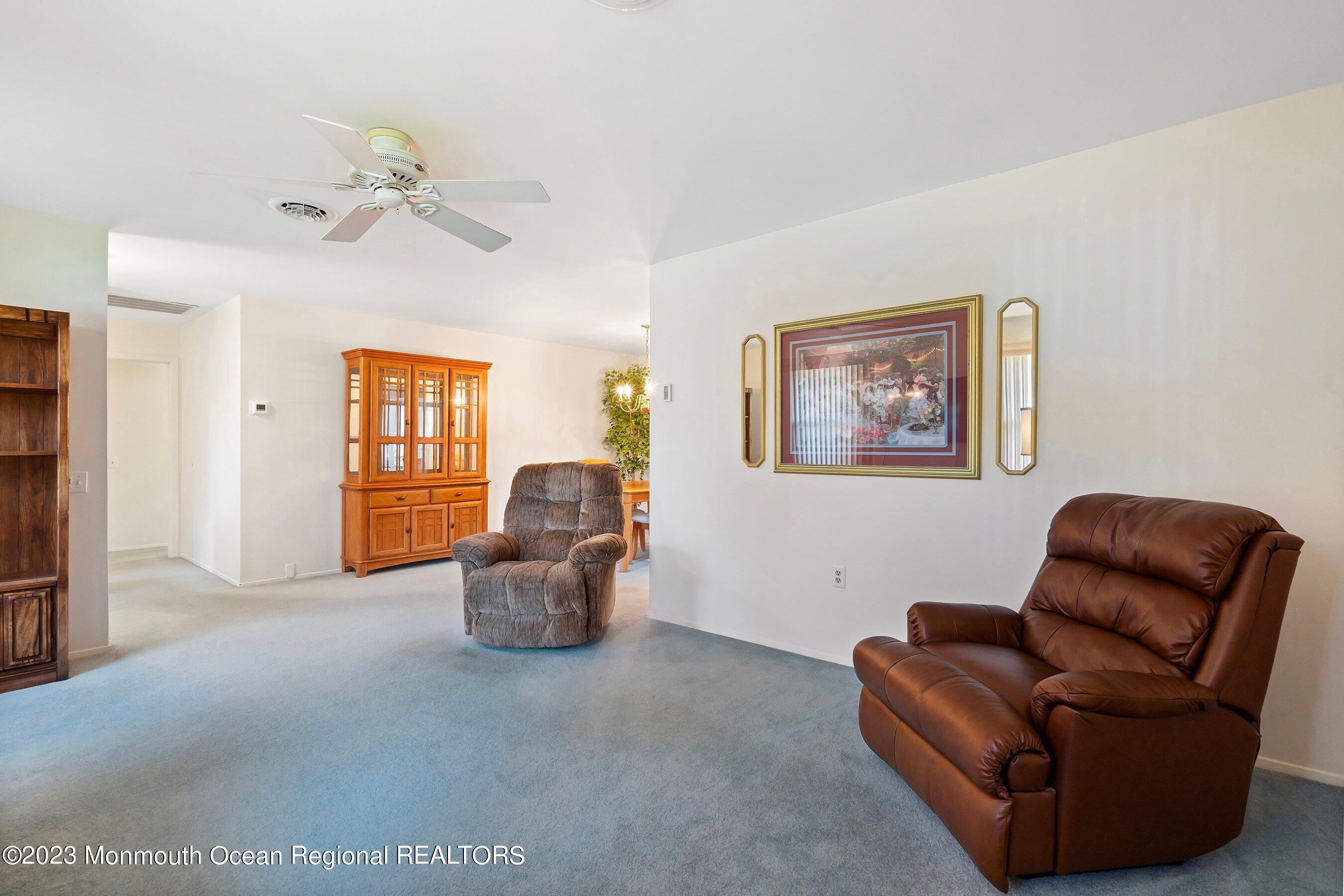 9 Amherst Road, Unit 64 Whiting, NJ 08759 - Photo 10 of 30 Living 1A (2)