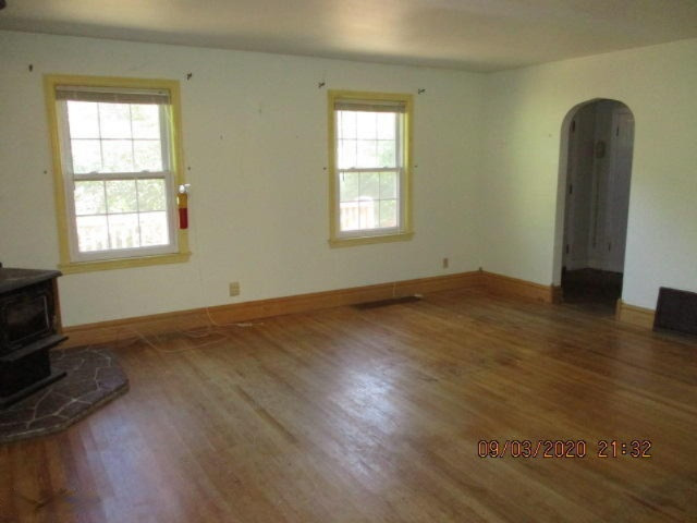 625 Aue Road Muskegon, MI 49441 - Photo 4 of 11 IMG_3629