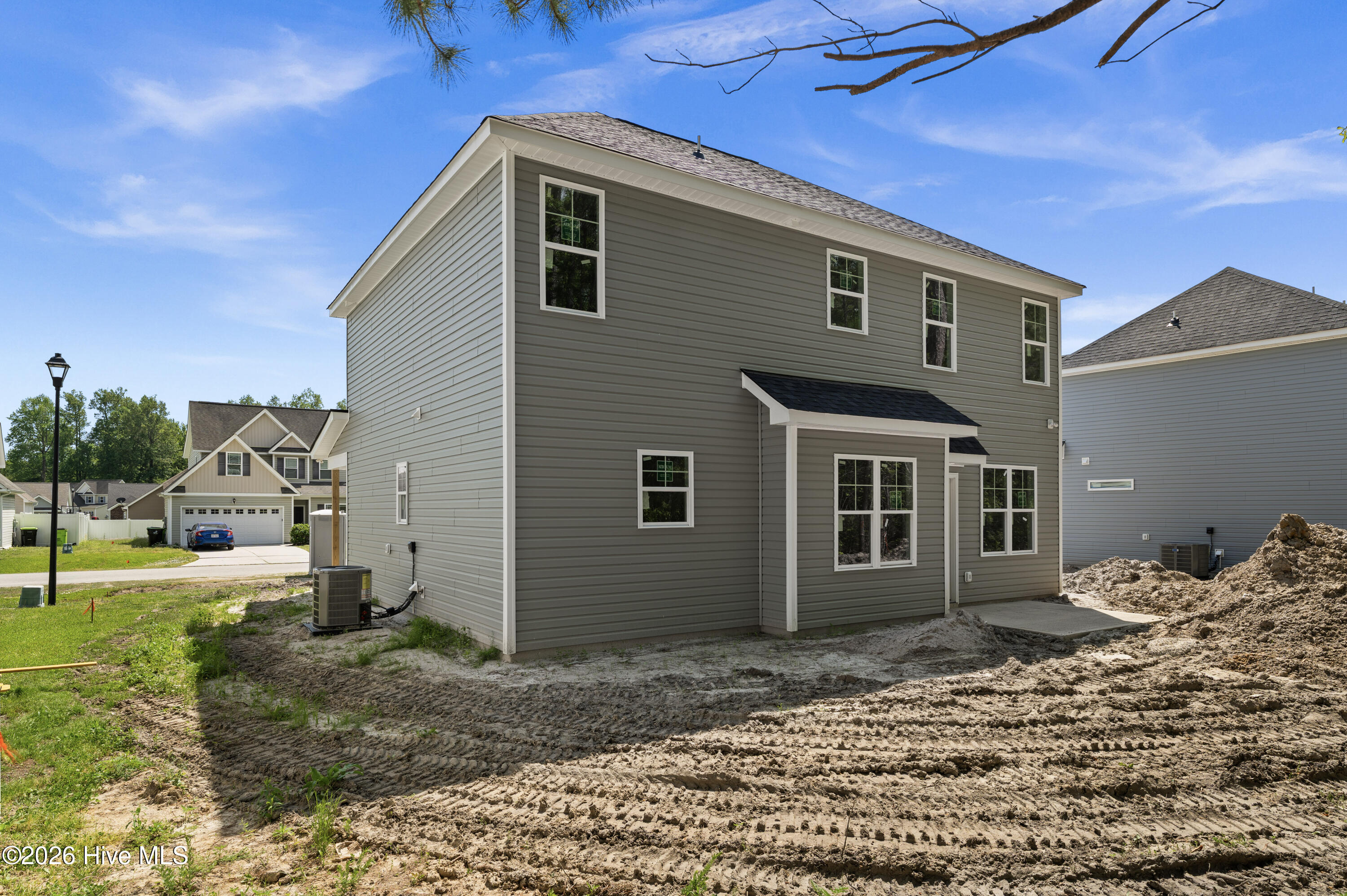 433 Peregrine Ridge Drive New Bern, NC 28560 - Photo 3 of 50 3-DSC05734
