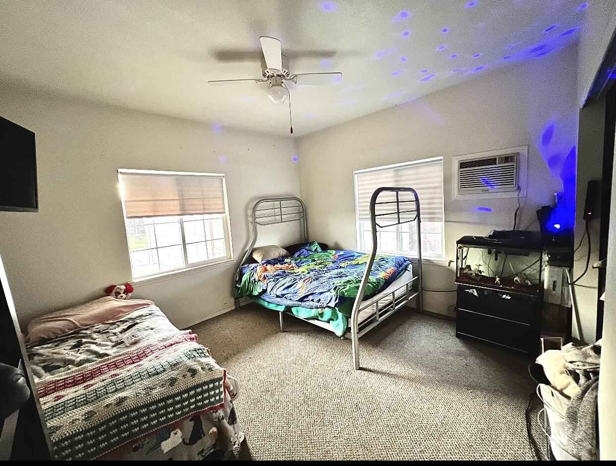 662 Channing Way Exeter, CA 93221 - Photo 12 of 19 9ABF6722-52AE-41FC-B7EF-35F51CF9662D