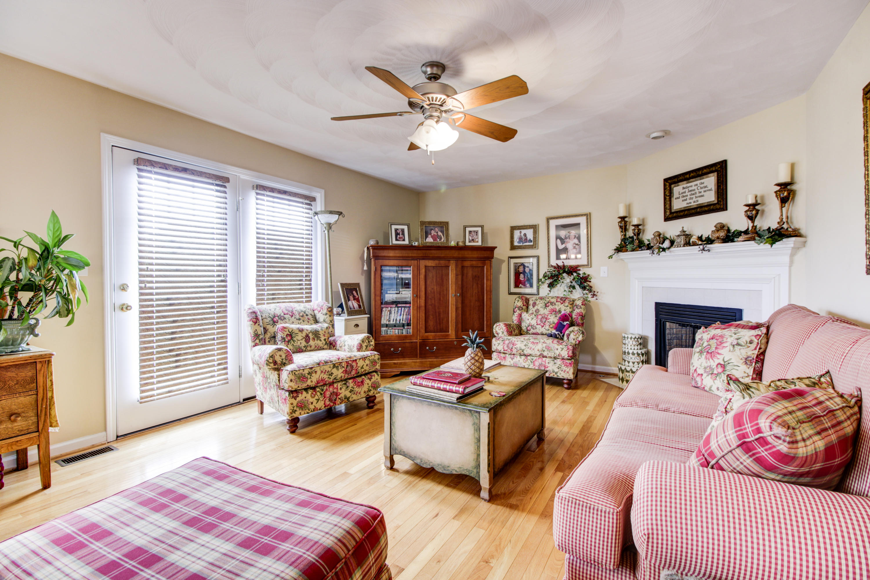 616 Castleridge Road Vinton, VA 24179 - Photo 15 of 36 _MG_0030_1_2_3_4Interior