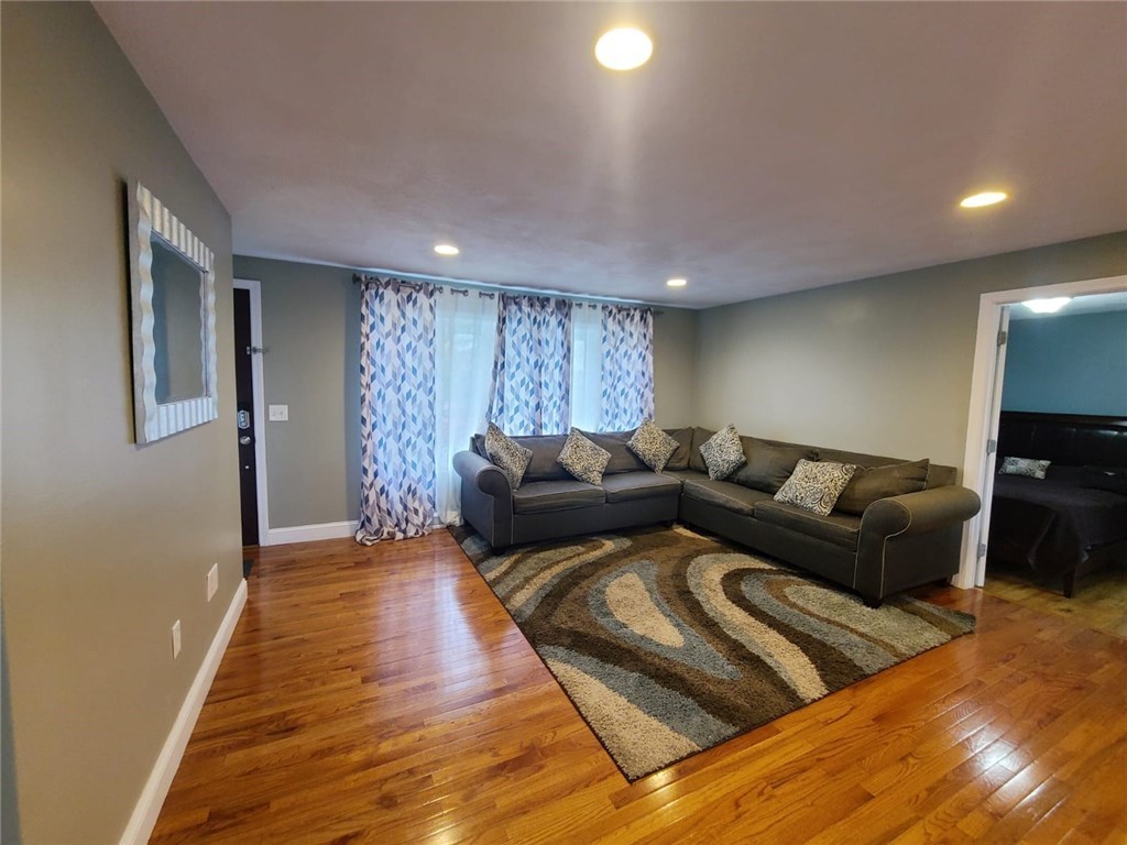 140 Rutland Street Cranston, RI 02920 - Photo 21 of 27
