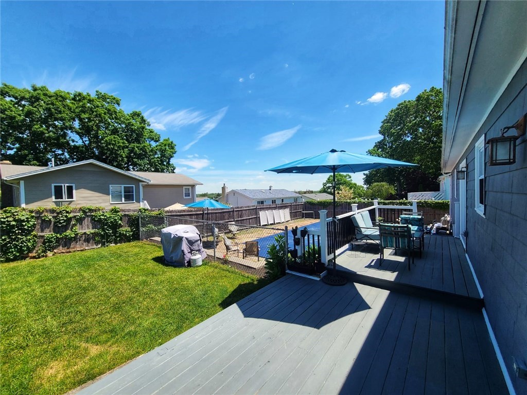 140 Rutland Street Cranston, RI 02920 - Photo 6 of 27