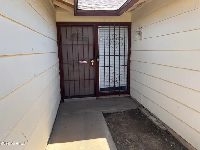 $2,099 | 7827 West College Drive, Phoenix, AZ 85033