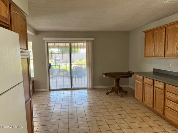 $1,795 | 7827 West College Drive, Phoenix, AZ 85033