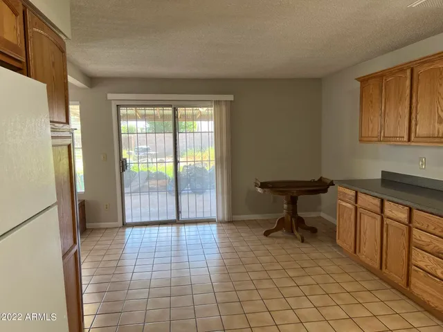 $2,099 | 7827 West College Drive, Phoenix, AZ 85033