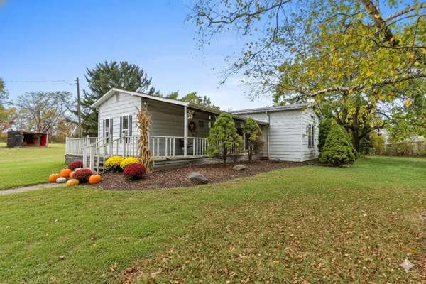 $123,000 | 876 North Briggs Road, Quincy, MI 49082