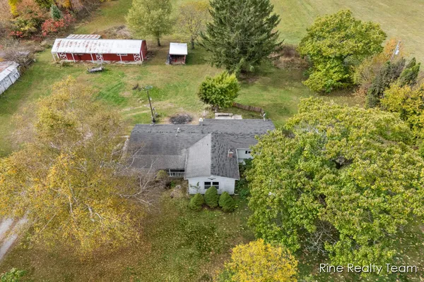$123,000 | 876 North Briggs Road, Quincy, MI 49082