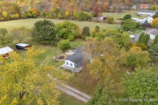 $123,000 | 876 North Briggs Road, Quincy, MI 49082