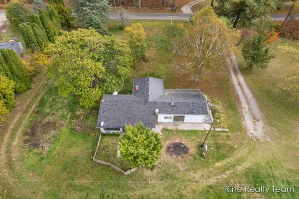 $123,000 | 876 North Briggs Road, Quincy, MI 49082