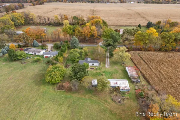 $123,000 | 876 North Briggs Road, Quincy, MI 49082