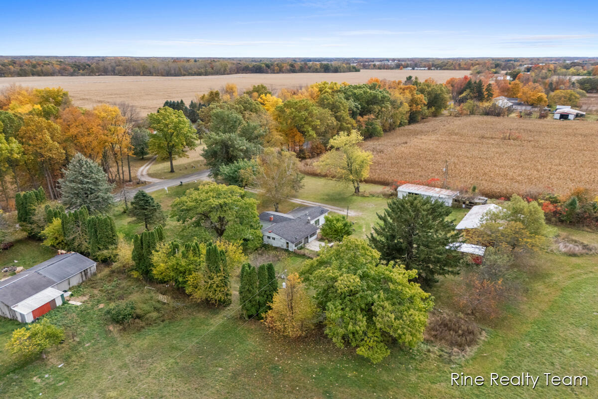 876 North Briggs Road Quincy, MI 49082 - Photo 26 of 28 IMG_1029