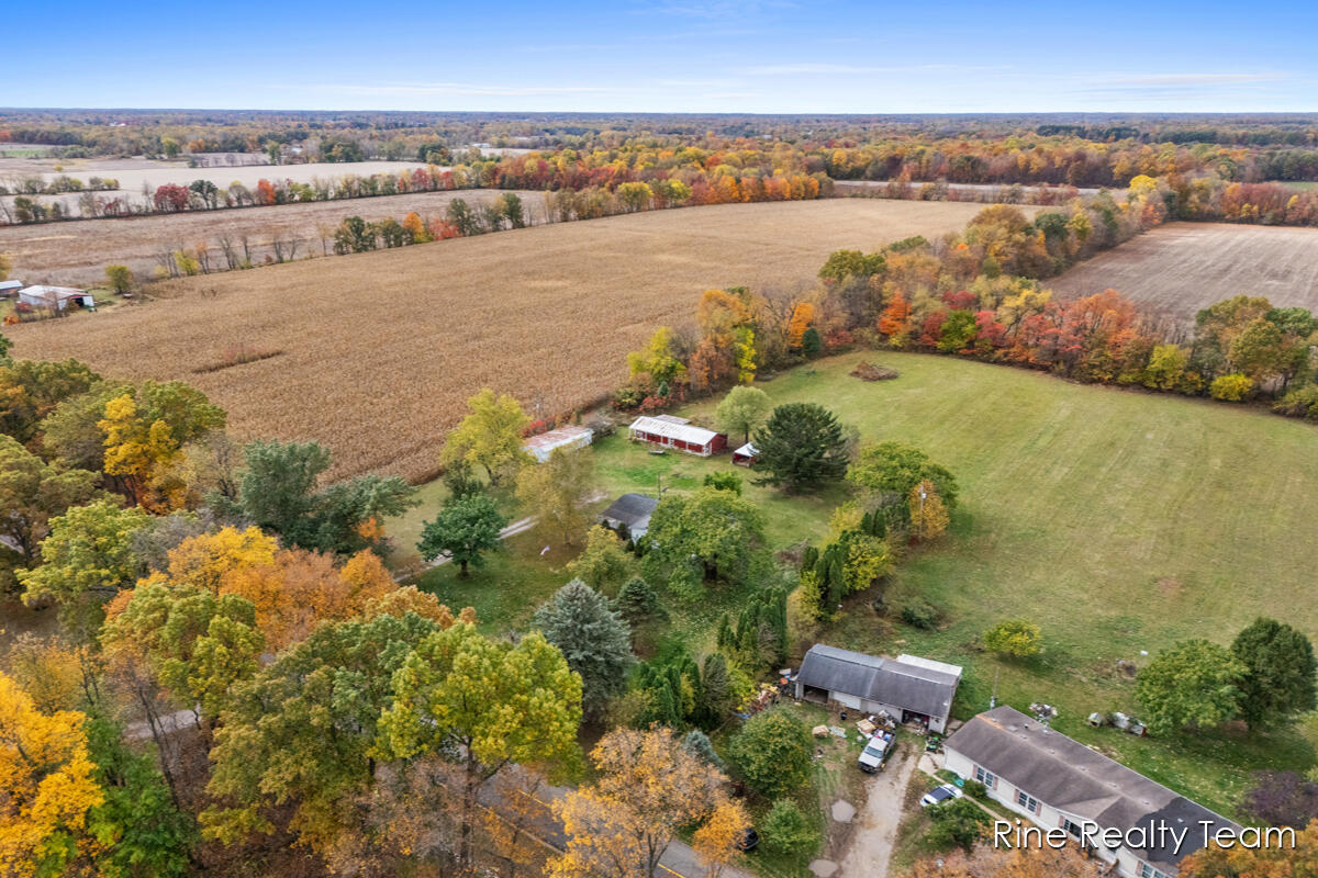 876 North Briggs Road Quincy, MI 49082 - Photo 27 of 28 IMG_1030