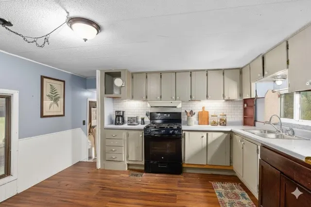 $139,900 | 876 North Briggs Road, Quincy, MI 49082