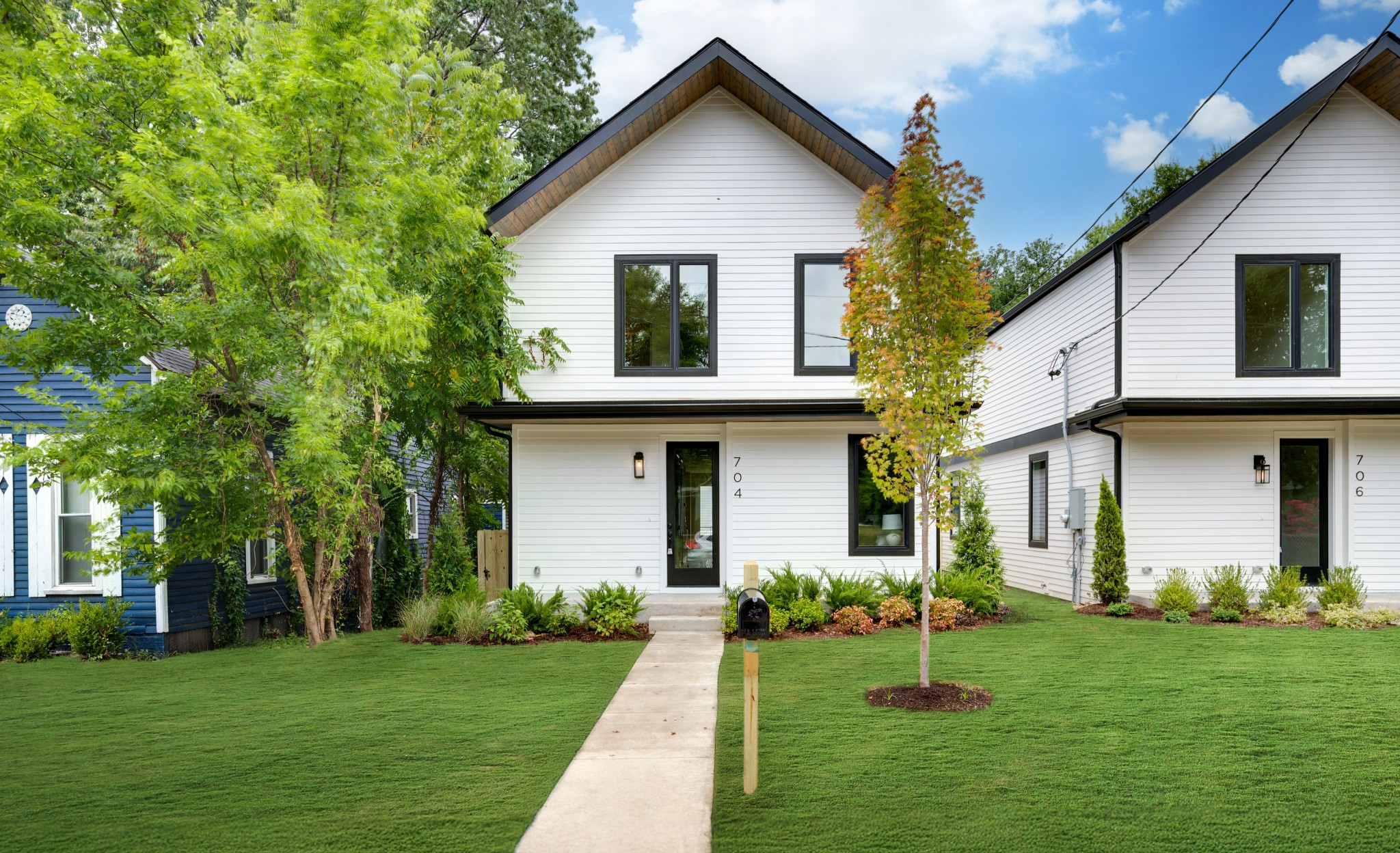 704 Stockell Street Nashville, TN 37207 - Photo 2 of 32 a view of a yard in front of house
