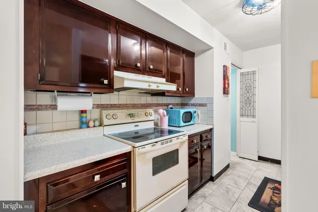 $325,000 | 12528 Woodstock Drive East, Upper Marlboro, MD 20772