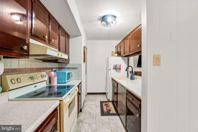 $325,000 | 12528 Woodstock Drive East, Upper Marlboro, MD 20772