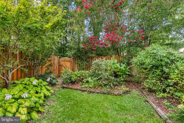 $325,000 | 12528 Woodstock Drive East, Upper Marlboro, MD 20772