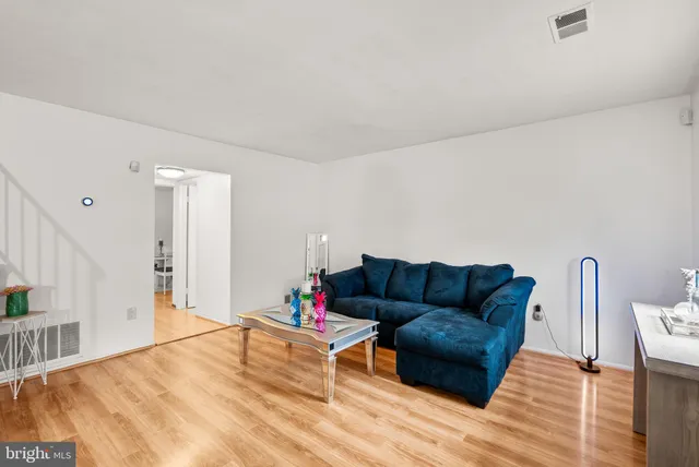 $325,000 | 12528 Woodstock Drive East, Upper Marlboro, MD 20772