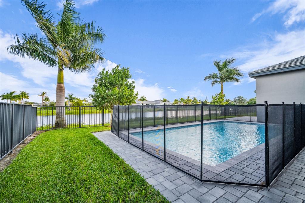 11242 Gln Orch Lane Boynton Beach, FL 33473 - Photo 51 of 55 a view of a backyard