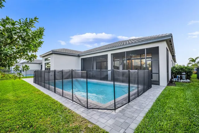 $10,500 | 11242 Gln Orch Lane, Boynton Beach, FL 33473