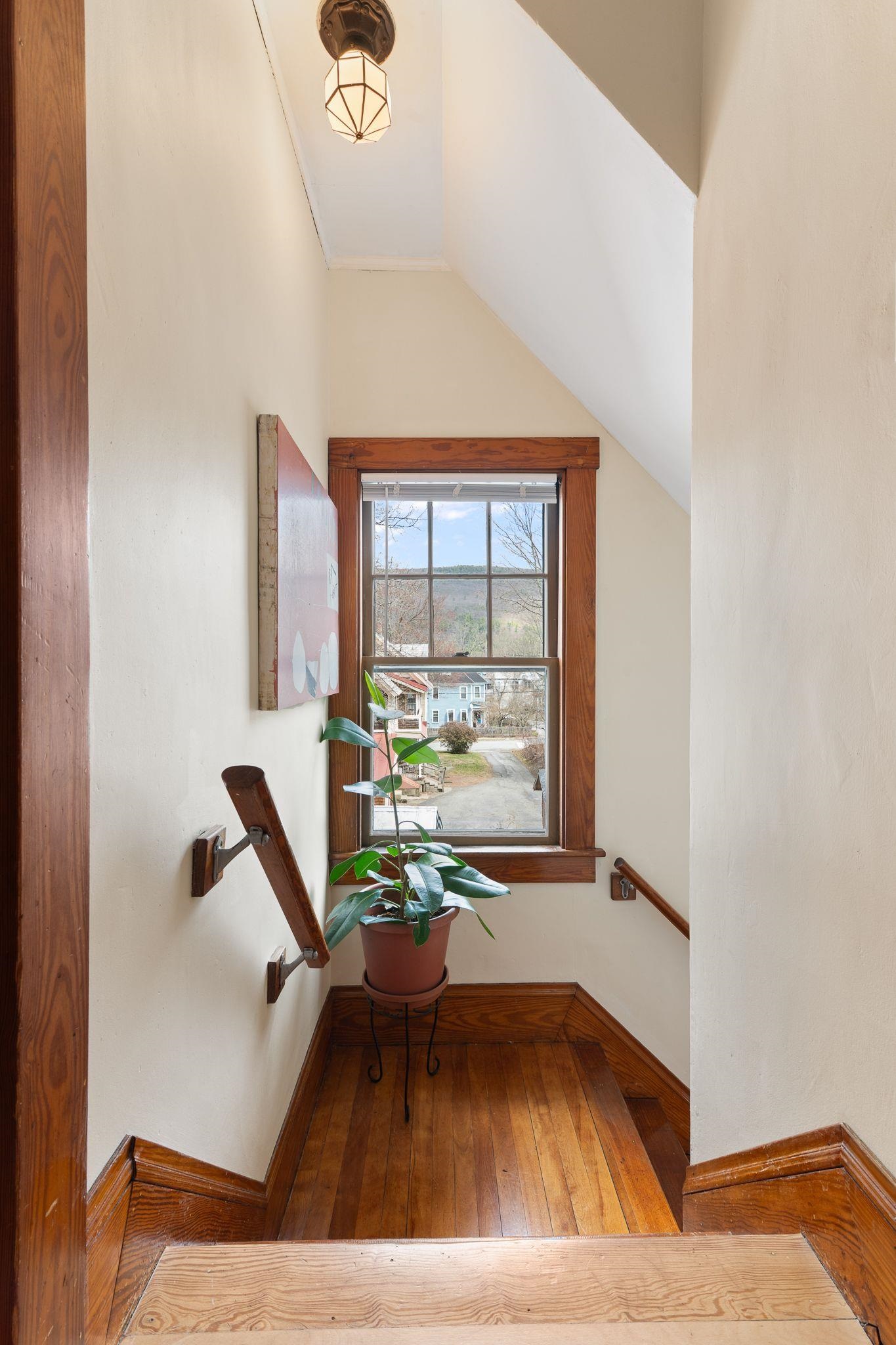 119 Forest Street Brattleboro, VT 05301 - Photo 27 of 45